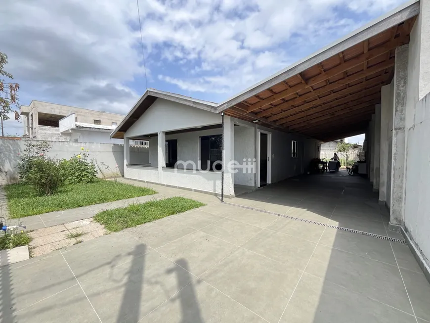 Foto 1 de Casa com 3 Quartos à venda, 200m² em Guatupe, São José dos Pinhais