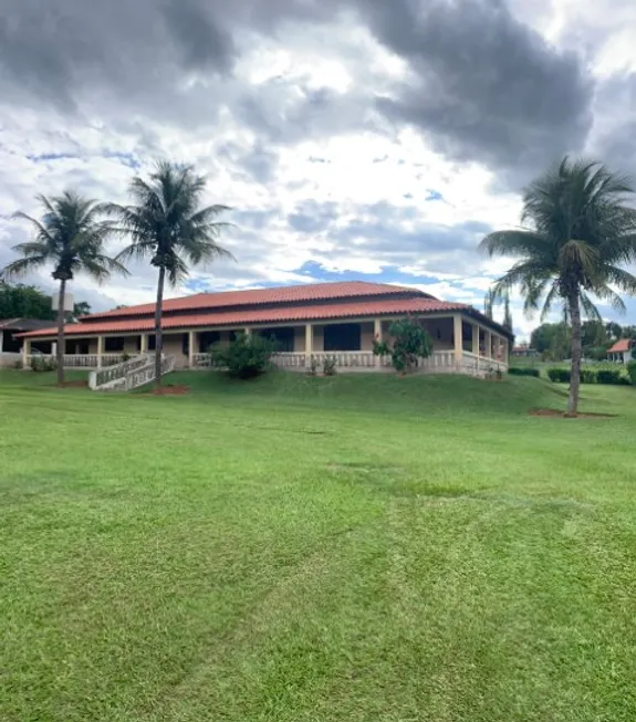 Foto 1 de Fazenda/Sítio com 4 Quartos à venda, 300m² em Buru, Salto