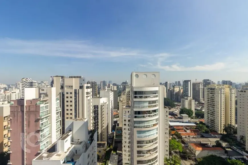 Foto 1 de Cobertura com 3 Quartos à venda, 222m² em Vila Uberabinha, São Paulo