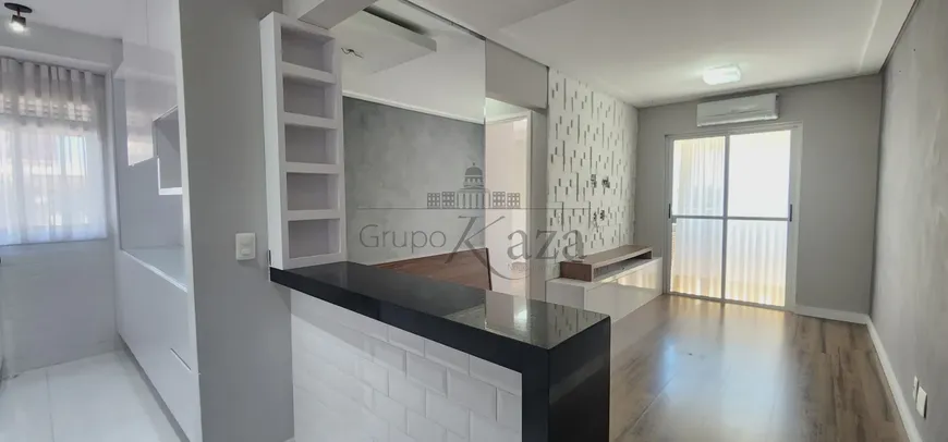 Foto 1 de Apartamento com 2 Quartos para alugar, 55m² em Urbanova, São José dos Campos