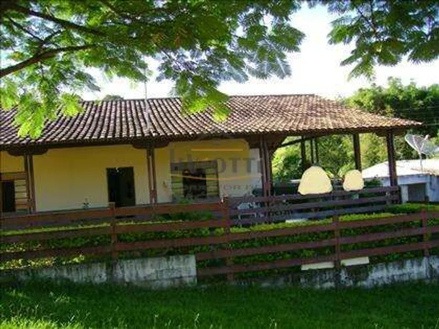 Foto 1 de Fazenda/Sítio com 3 Quartos à venda, 130000m² em Centro, Jaboticatubas