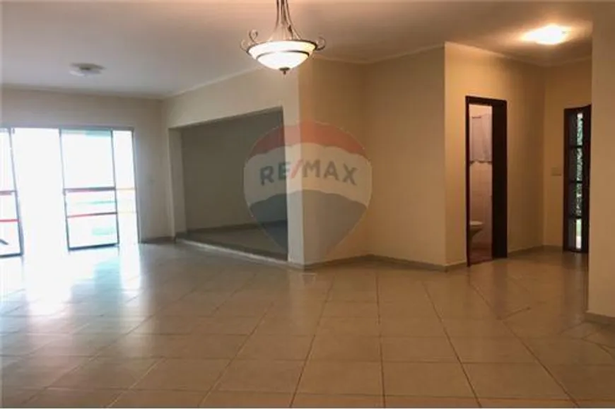 Foto 1 de Casa de Condomínio com 3 Quartos para alugar, 430m² em Condominio Marambaia, Vinhedo