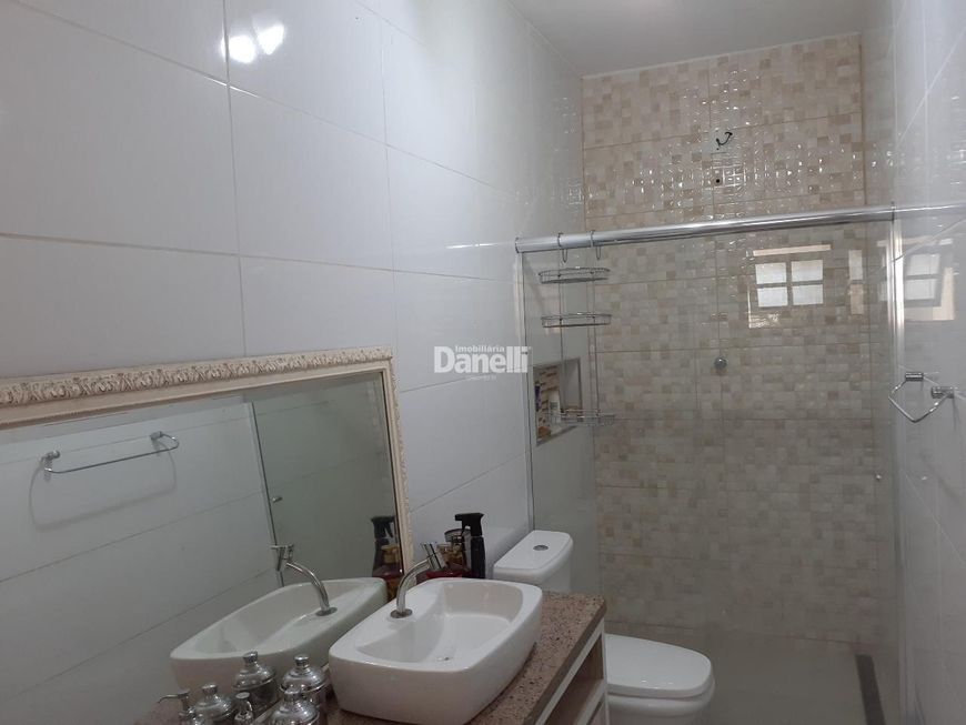 Casa com 4 dorms, Campos Elíseos, Taubaté, Cod: 61079