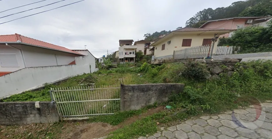 Foto 1 de Lote/Terreno à venda, 210m² em Saco dos Limões, Florianópolis
