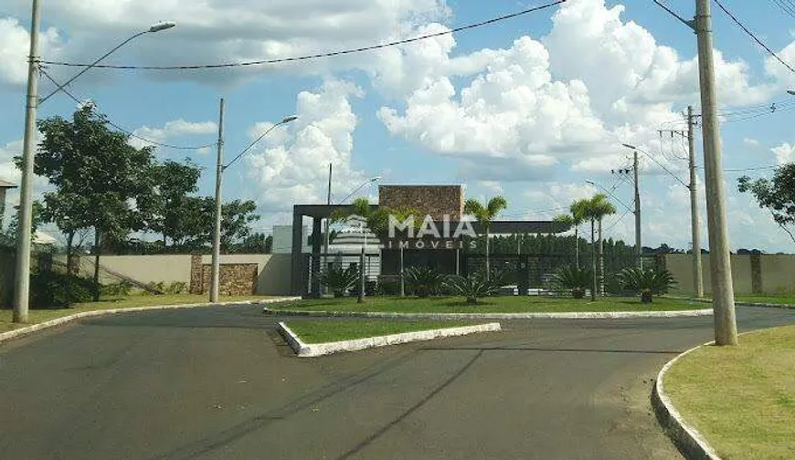 Foto 1 de Lote/Terreno à venda, 450m² em Jockey Park, Uberaba