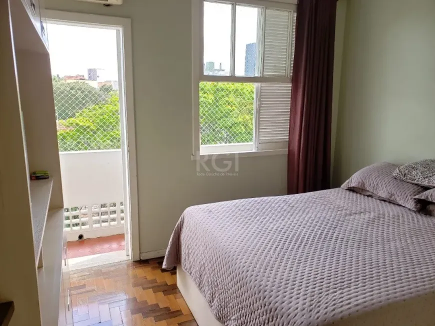 Foto 1 de Apartamento com 2 Quartos à venda, 90m² em São Geraldo, Porto Alegre