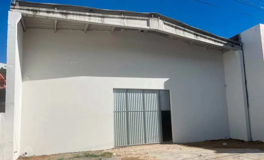 Foto 1 de Galpão/Depósito/Armazém para alugar, 450m² em Pitanguinha, Maceió