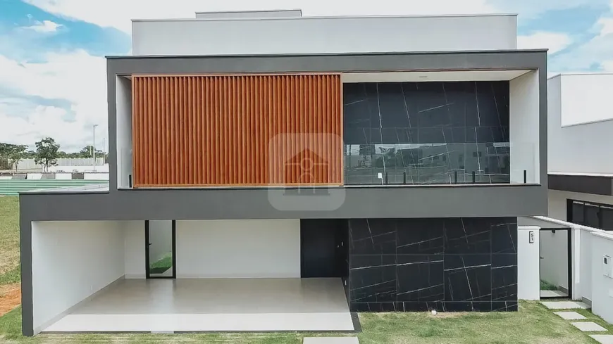 Foto 1 de Casa de Condomínio com 5 Quartos à venda, 357m² em Altamira, Uberlândia