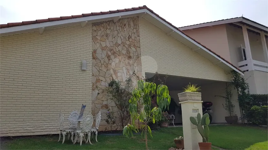 Foto 1 de Casa com 3 Quartos à venda, 262m² em Alphaville, Santana de Parnaíba