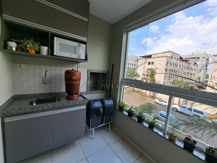 Foto 1 de Apartamento com 3 Quartos à venda, 77m² em Vale dos Tucanos, Londrina