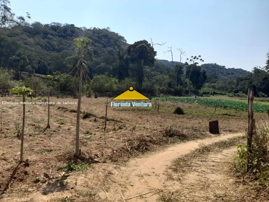 Foto 1 de Lote/Terreno à venda, 1519m² em Granja Mafra, Teresópolis