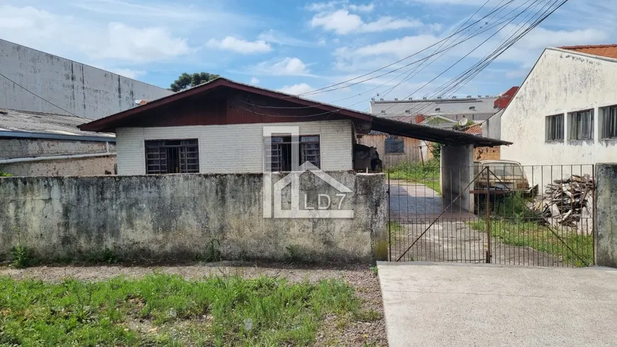 Foto 1 de Lote/Terreno à venda, 783m² em Boqueirão, Curitiba