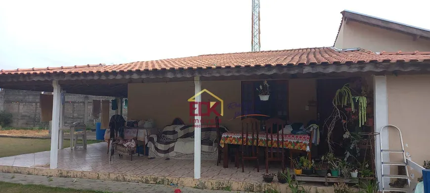 Foto 1 de Fazenda/Sítio com 3 Quartos à venda, 92m² em Jardim Princesa, Pindamonhangaba