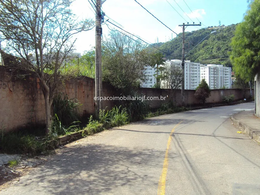 Foto 1 de Lote/Terreno à venda, 750m² em Democrata, Juiz de Fora