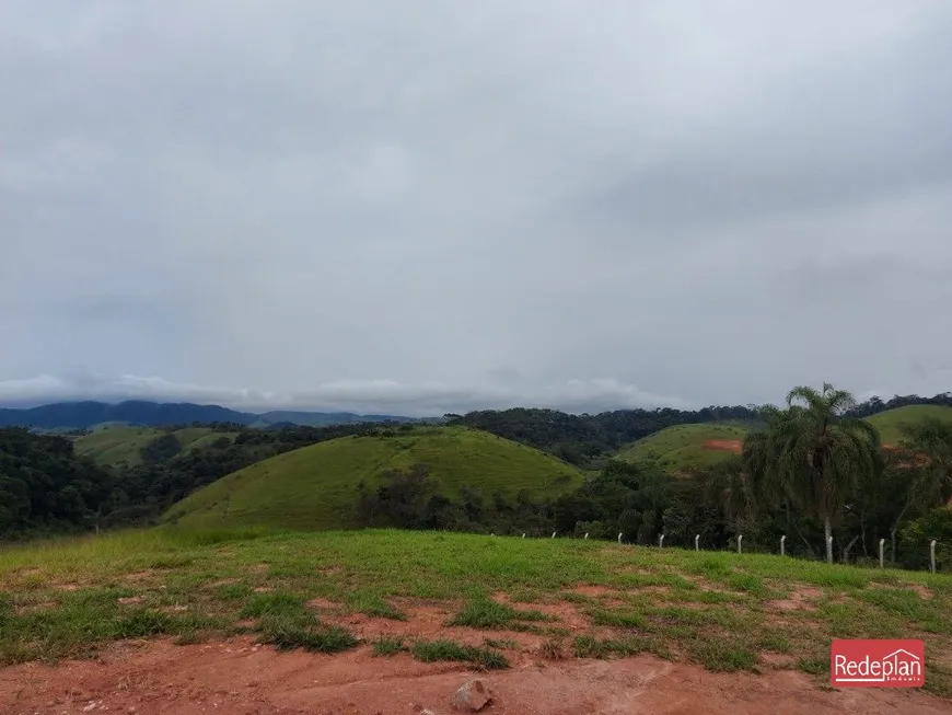 Foto 1 de Lote/Terreno à venda, 471m² em Casa de Pedra, Volta Redonda