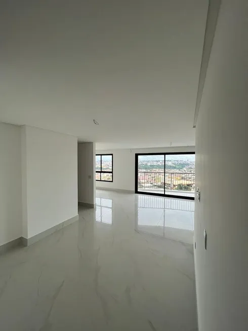 Foto 1 de Apartamento com 3 Quartos à venda, 124m² em Jundiai, Anápolis