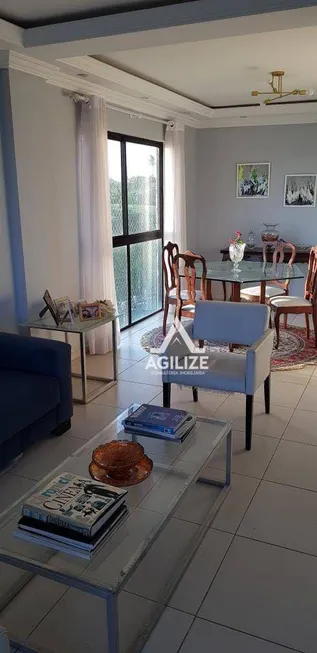 Foto 1 de Apartamento com 3 Quartos para venda ou aluguel, 180m² em Granja dos Cavaleiros, Macaé