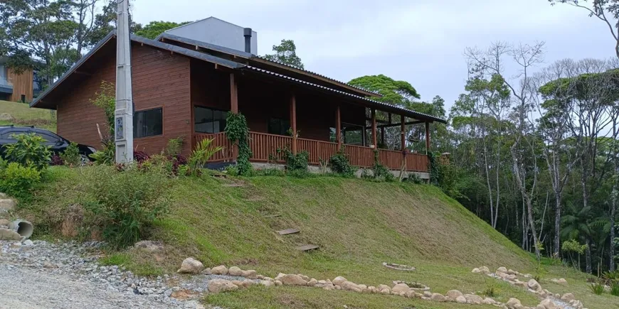 Foto 1 de Casa de Condomínio com 3 Quartos à venda, 172m² em Zona Rural, Santo Amaro da Imperatriz