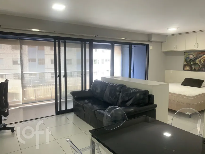 Foto 1 de Apartamento com 1 Quarto à venda, 55m² em República, São Paulo