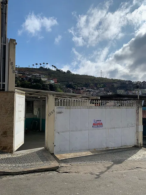 Foto 1 de Galpão/Depósito/Armazém para alugar, 196m² em Jardim de Alah, Juiz de Fora