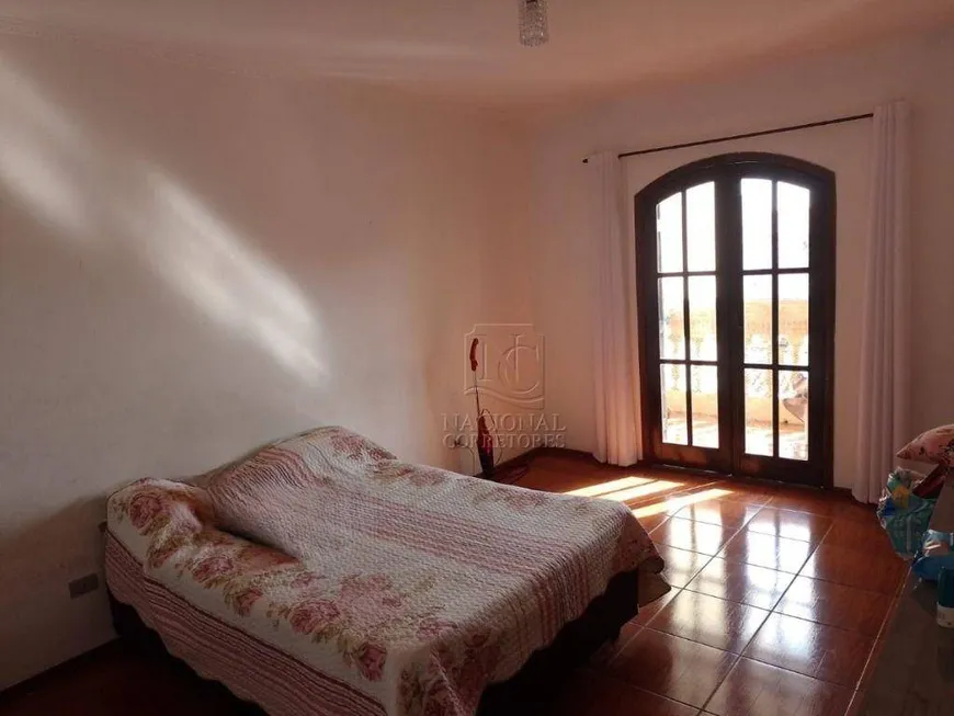 Foto 1 de Casa com 4 Quartos à venda, 280m² em Vila Camilopolis, Santo André