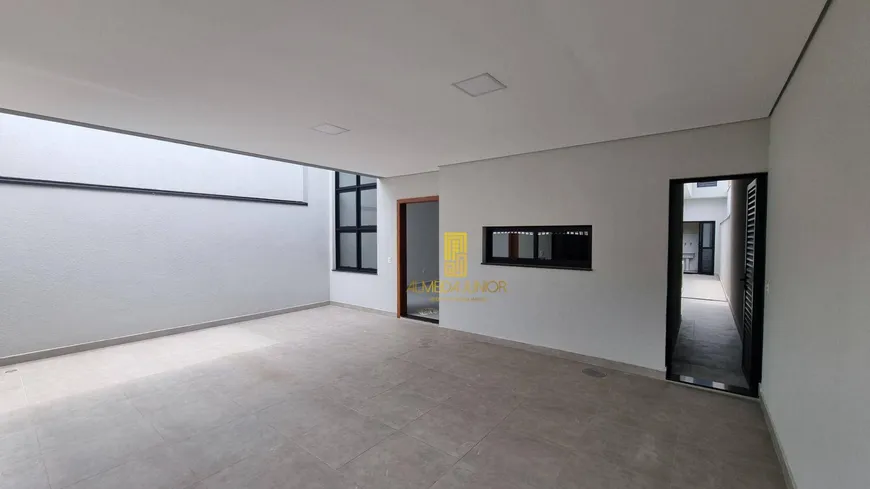 Foto 1 de Casa com 3 Quartos à venda, 126m² em Jardim Veneza, Indaiatuba