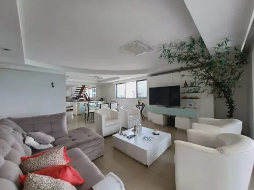 Foto 1 de Apartamento com 5 Quartos à venda, 244m² em Boa Viagem, Recife