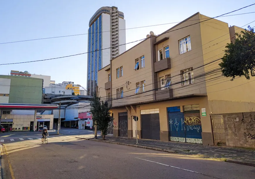 Foto 1 de Ponto Comercial para alugar, 36m² em Centro, Curitiba