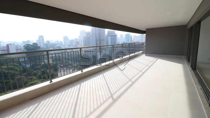 Foto 1 de Apartamento com 4 Quartos à venda, 244m² em Vila Clementino, São Paulo