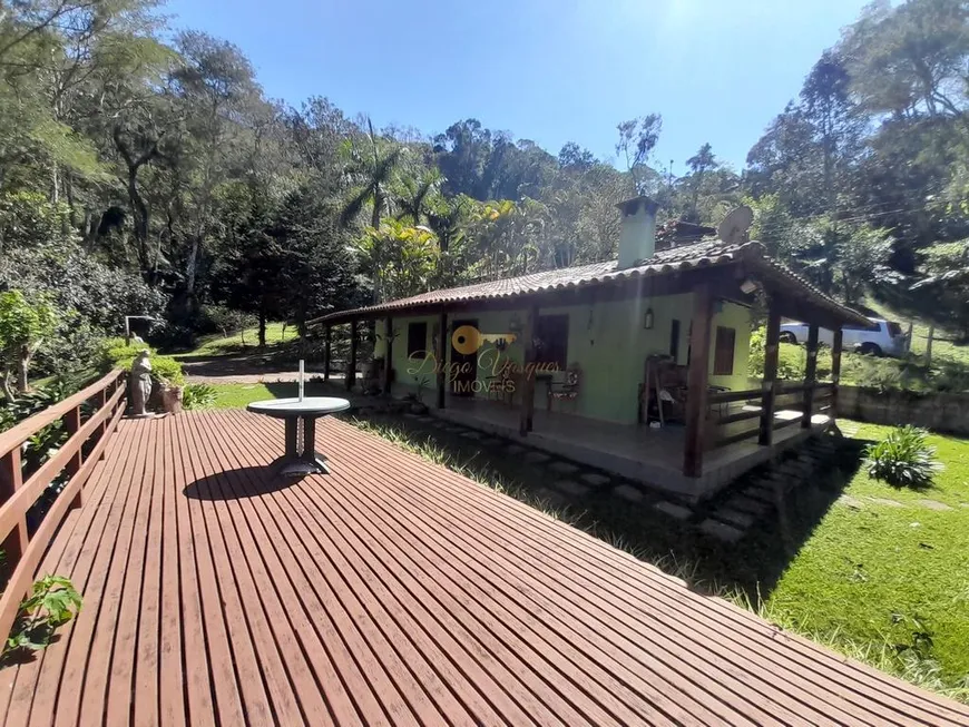 Foto 1 de Casa com 2 Quartos à venda, 5940m² em Santa Rita, Teresópolis
