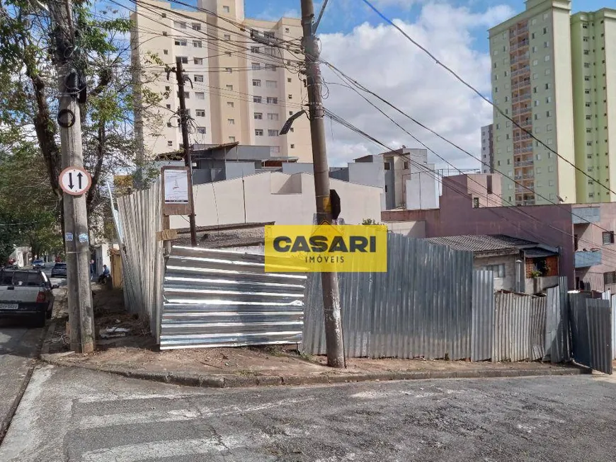 Foto 1 de Sobrado com 2 Quartos à venda, 131m² em Vila Valparaiso, Santo André