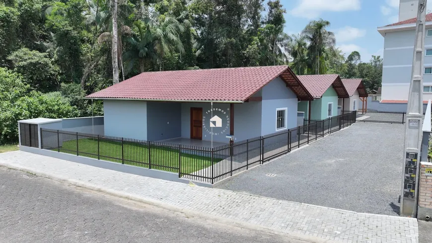 Foto 1 de Casa com 2 Quartos à venda, 90m² em Testo Rega, Pomerode