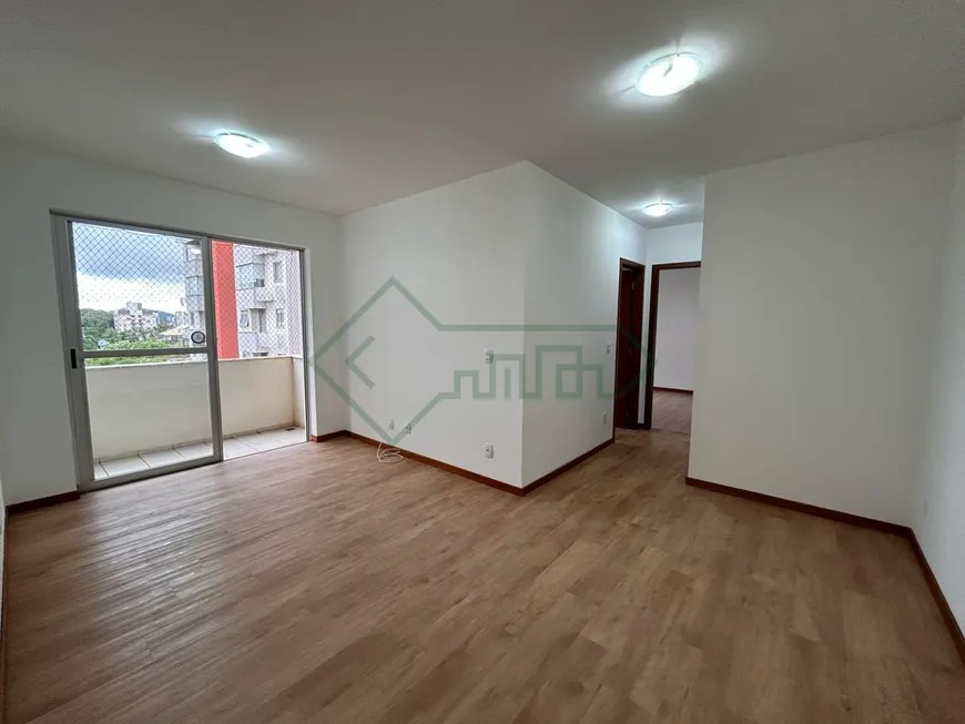 Foto 1 de Apartamento com 2 Quartos à venda, 60m² em Bom Retiro, Joinville