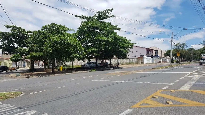 Foto 1 de Lote/Terreno para alugar, 500m² em Vila Nova Sorocaba, Sorocaba