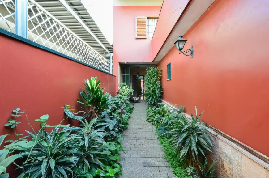 Foto 1 de Casa com 4 Quartos à venda, 450m² em Planalto Paulista, São Paulo