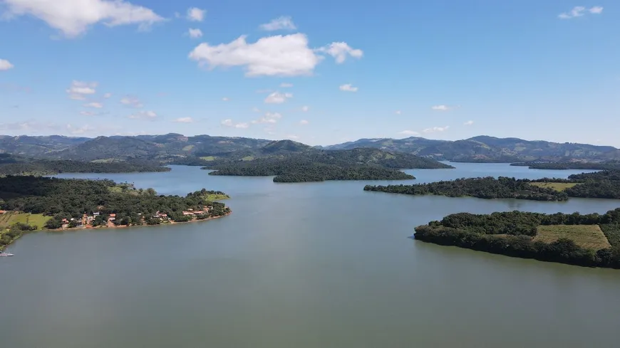 Foto 1 de Fazenda/Sítio com 4 Quartos à venda, 480400m² em Zona Rural, Caconde