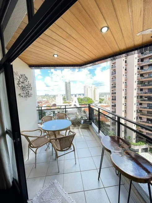 Foto 1 de Apartamento com 3 Quartos à venda, 138m² em Fundinho, Uberlândia