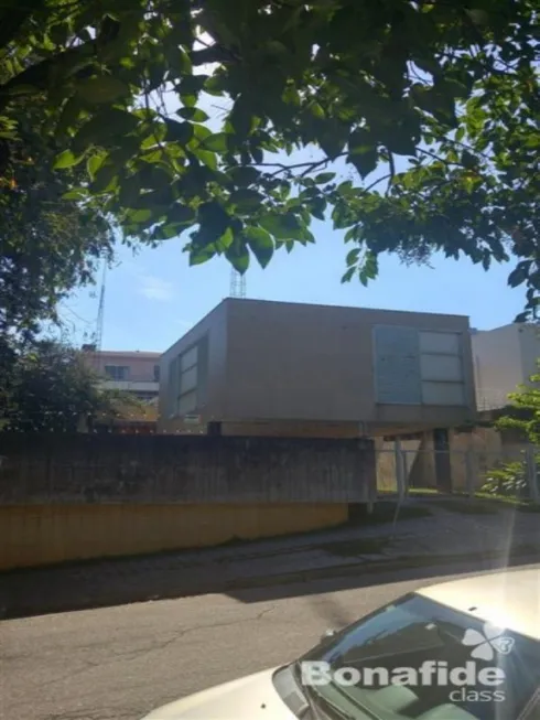 Foto 1 de Casa com 3 Quartos para venda ou aluguel, 397m² em Jardim Ana Maria, Jundiaí