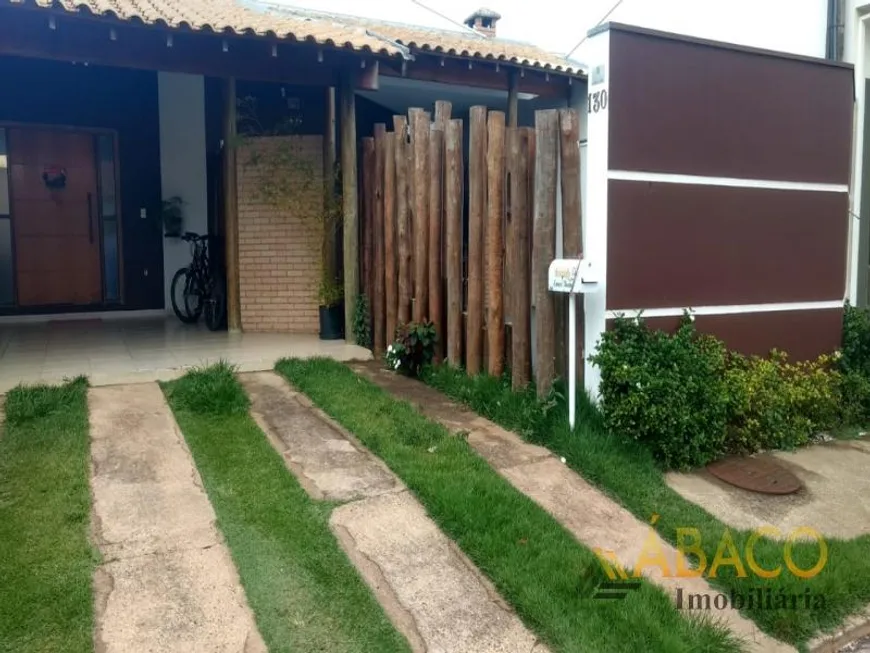 Foto 1 de Casa com 3 Quartos à venda, 100m² em Parque Fehr, São Carlos