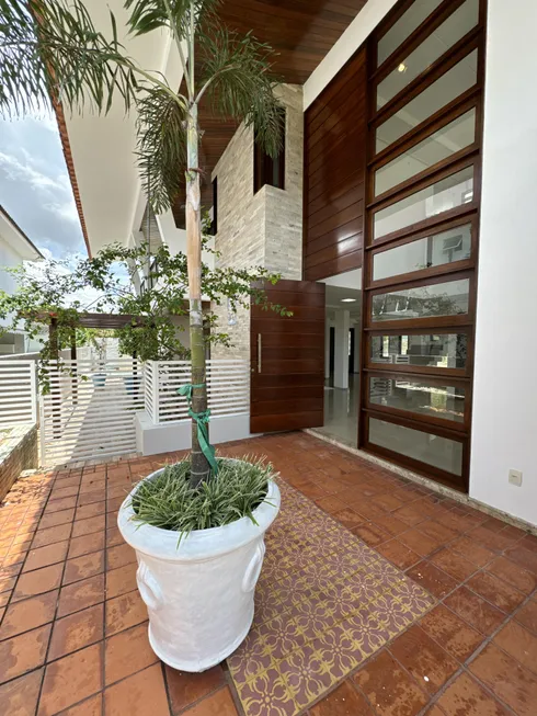 Foto 1 de Casa de Condomínio com 4 Quartos à venda, 333m² em Portal do Sol, João Pessoa