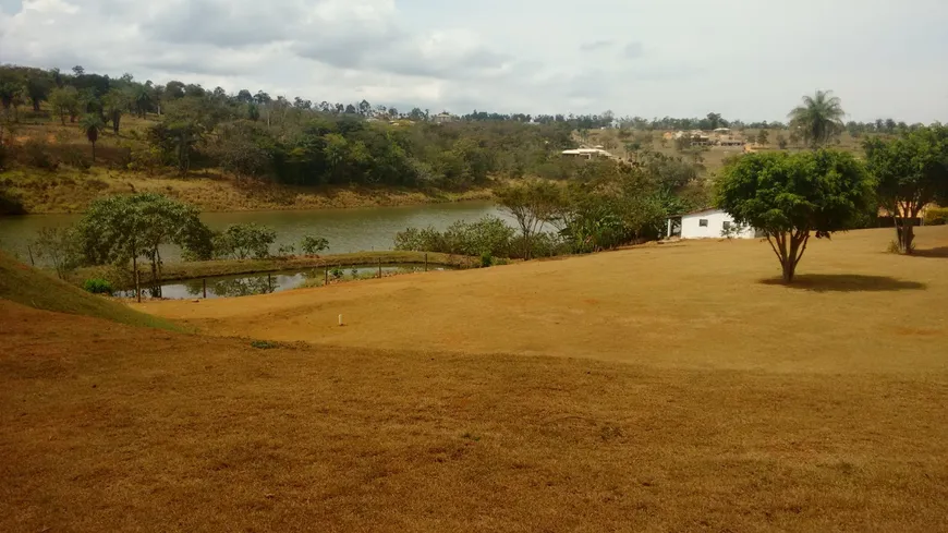 Foto 1 de Lote/Terreno à venda, 20000m² em Zona Rural, Jaboticatubas