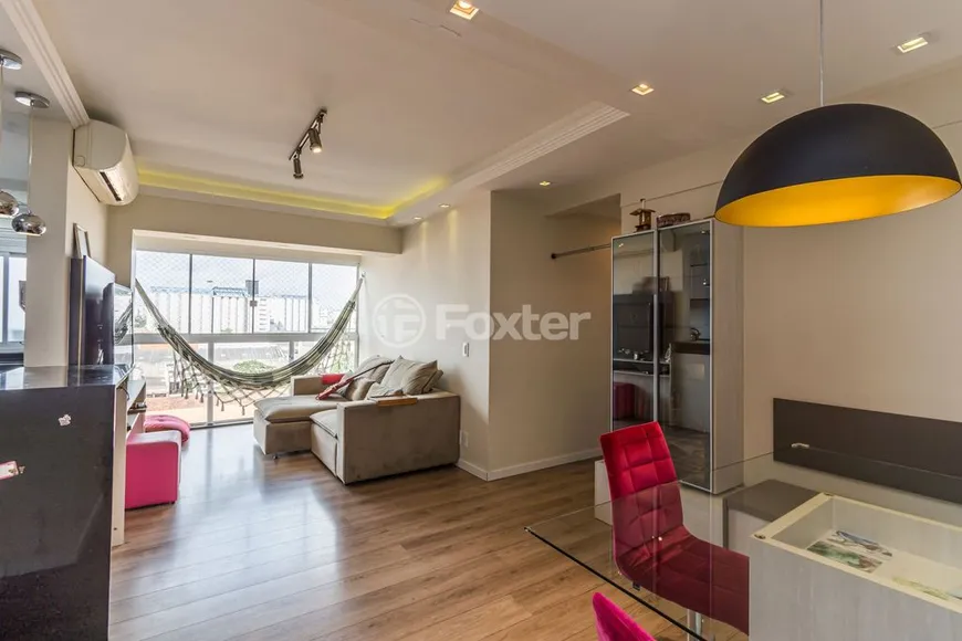 Foto 1 de Apartamento com 2 Quartos à venda, 67m² em São Geraldo, Porto Alegre
