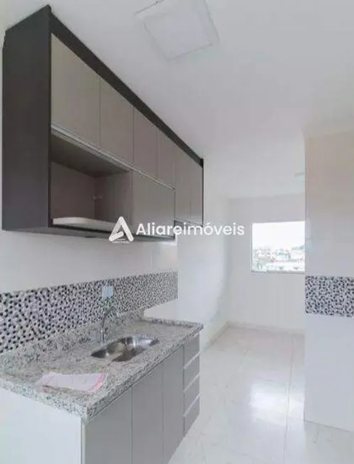 Foto 1 de Apartamento com 2 Quartos para alugar, 38m² em Itaquera, São Paulo