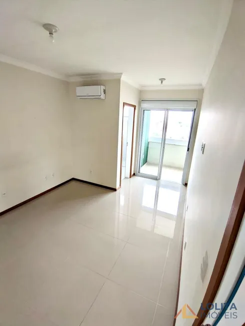 Foto 1 de Apartamento com 2 Quartos à venda, 80m² em Barreiros, São José