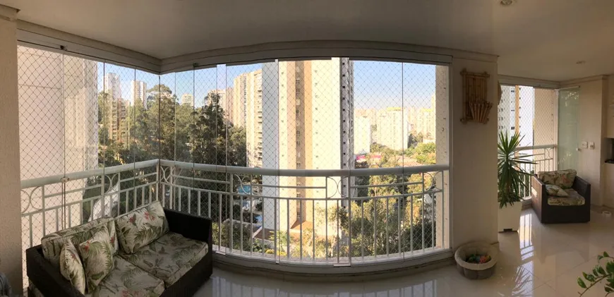 Foto 1 de Apartamento com 3 Quartos à venda, 142m² em Vila Andrade, São Paulo