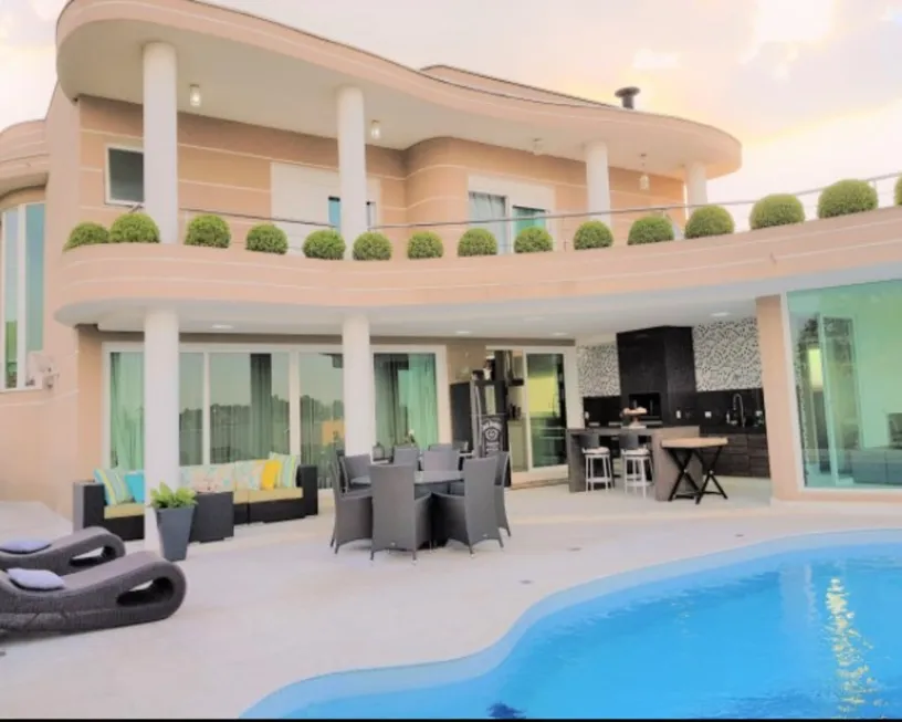 Foto 1 de Casa com 4 Quartos à venda, 600m² em Jardim do Golf I, Jandira