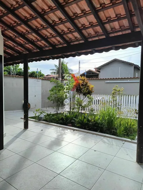 Foto 1 de Casa com 4 Quartos à venda, 174m² em Tupy, Itanhaém