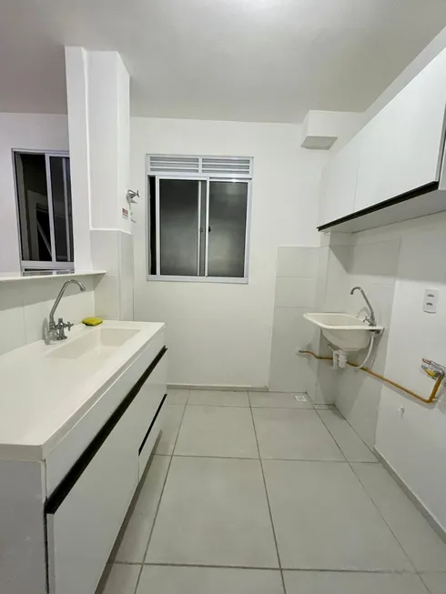 Foto 1 de Apartamento com 2 Quartos para alugar, 45m² em Alphaville Abrantes, Camaçari