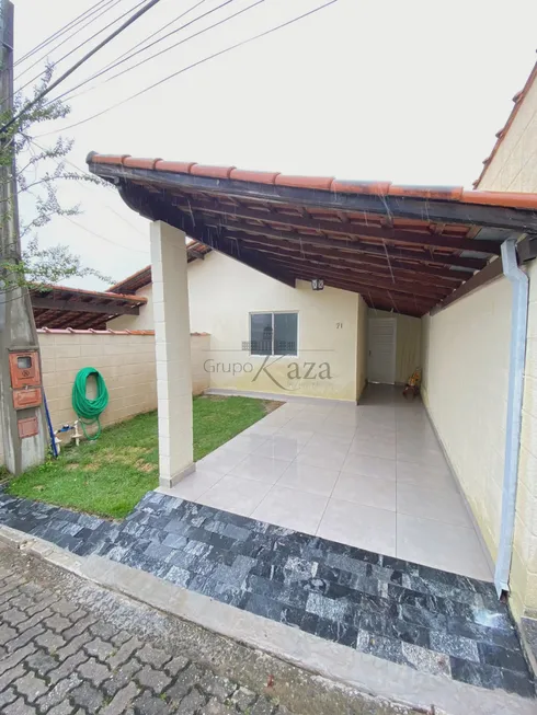 Foto 1 de Casa de Condomínio com 2 Quartos à venda, 90m² em Bairro do Colonia, Jacareí