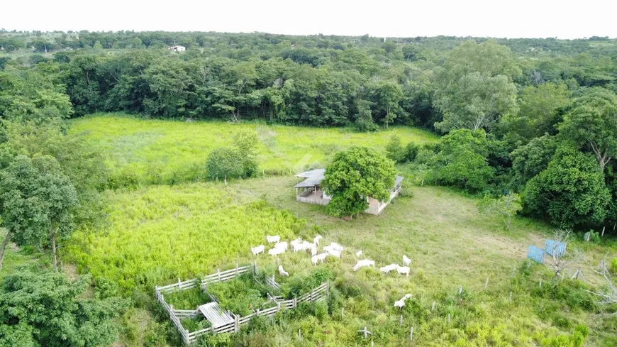 Foto 1 de Fazenda/Sítio com 2 Quartos à venda, 21000m² em Zona Rural, Acorizal